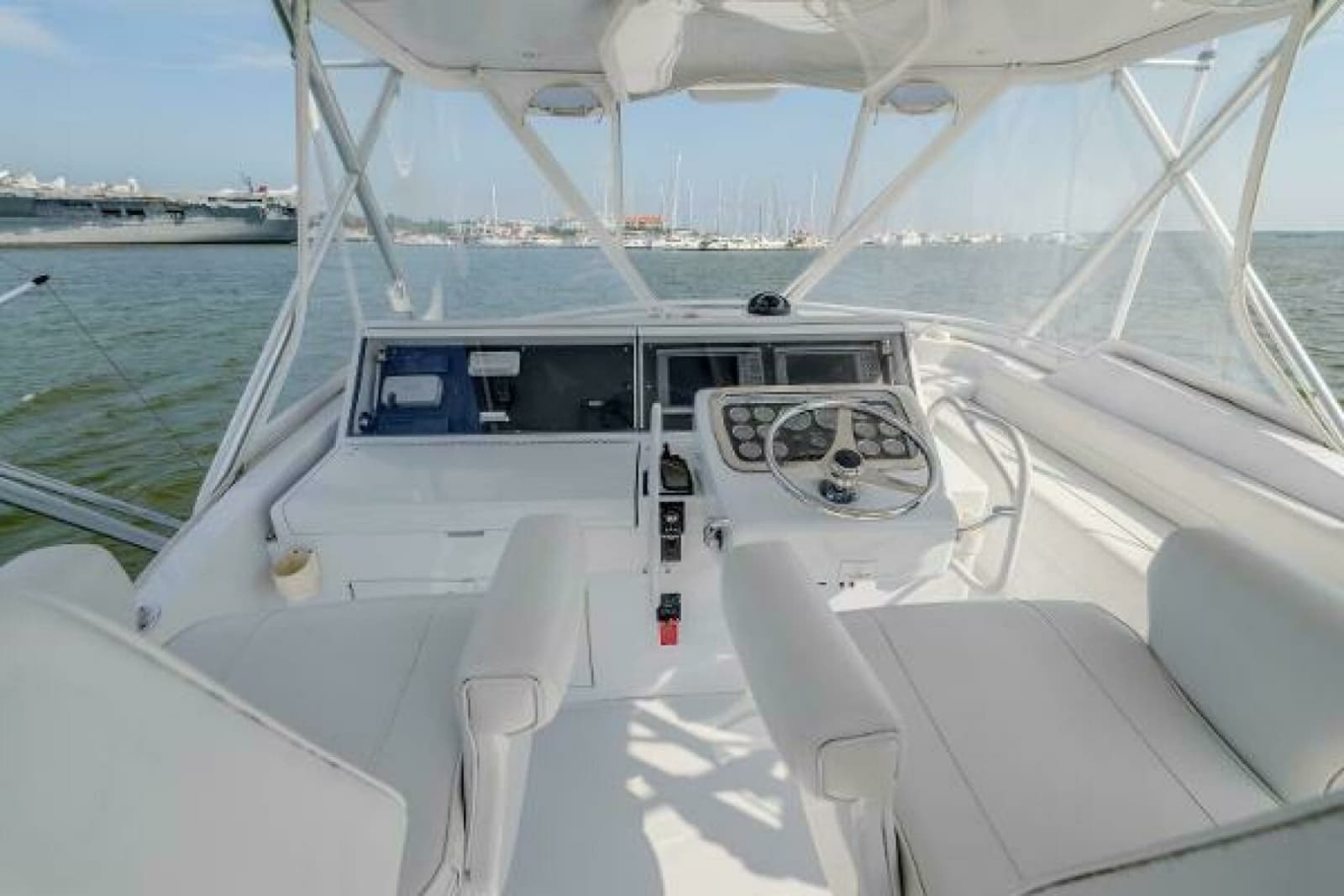 2002 Hatteras 50 Convertible - Photo 7