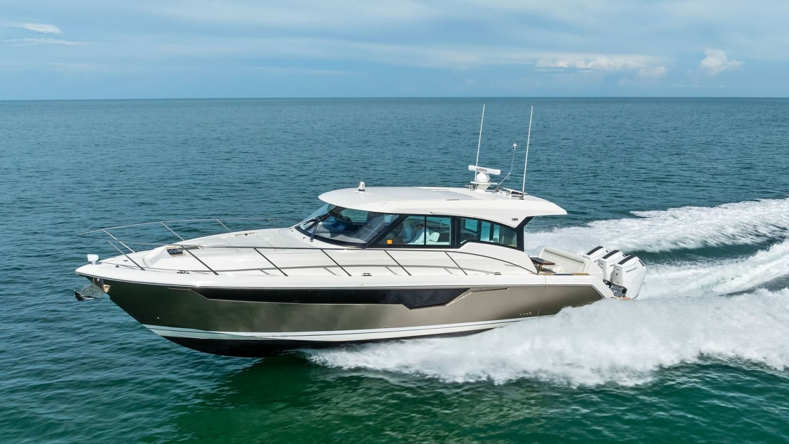 2025 Tiara Yachts 48LE - Photo 87