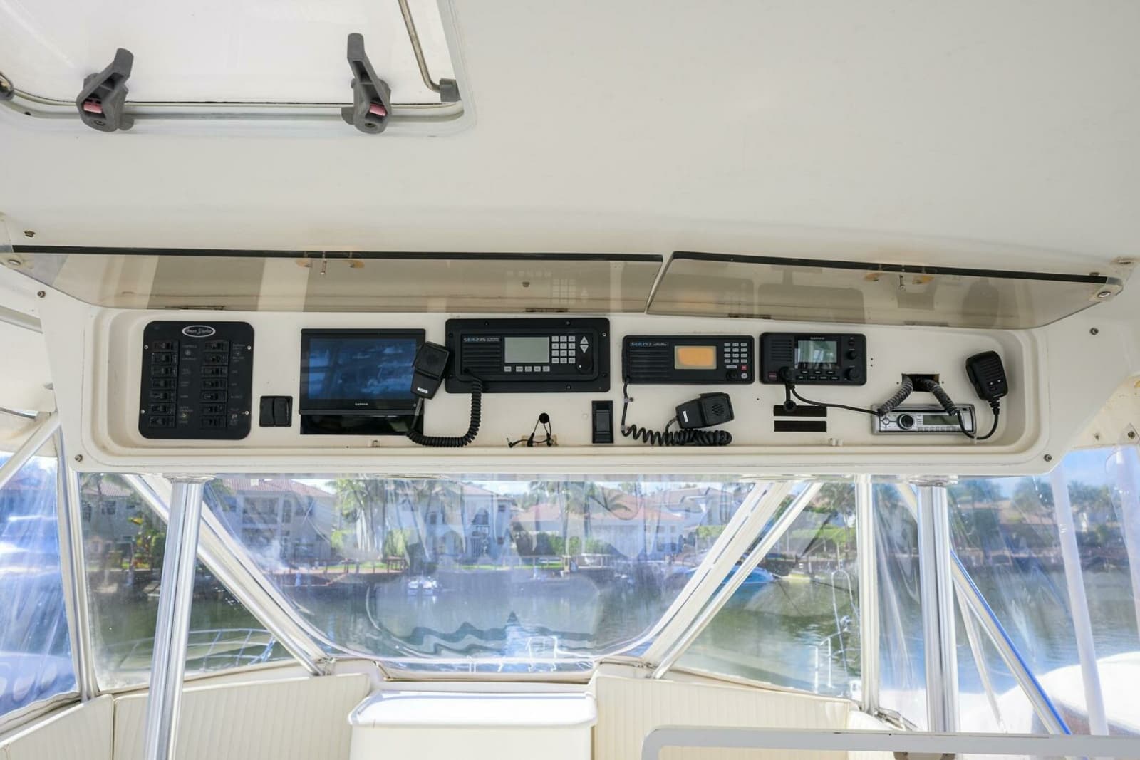 2001 Ocean Yachts 56 Super Sport - Photo 27