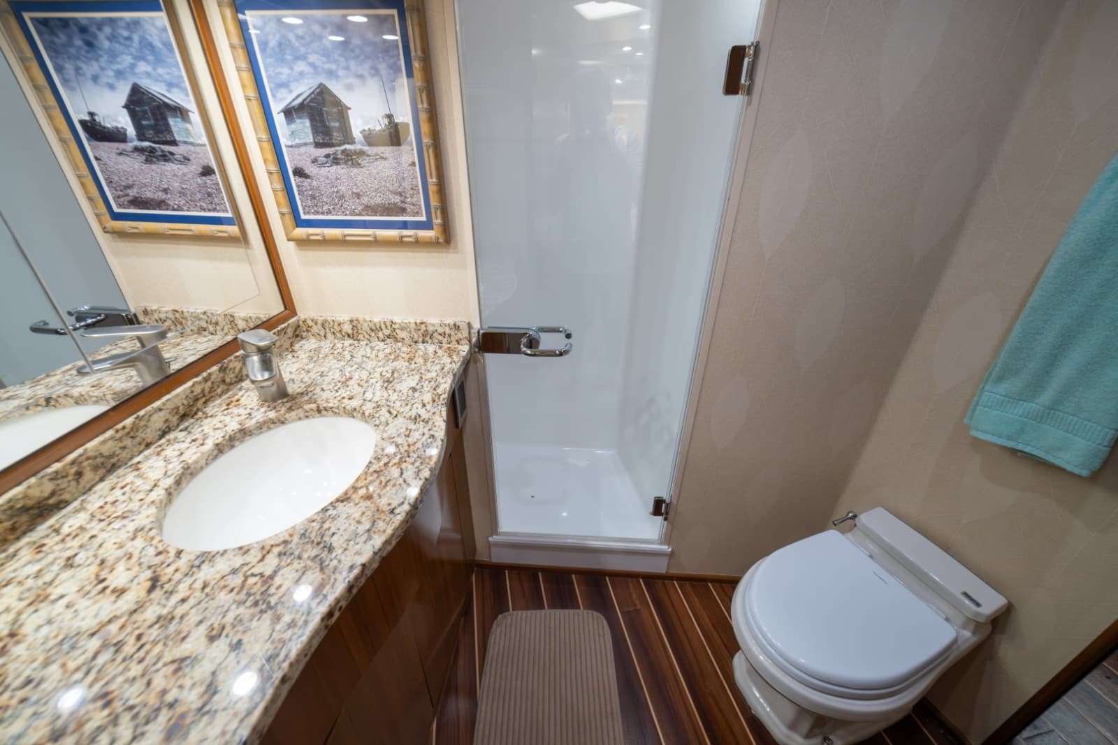 2012 Viking 60 Convertible - Photo 56