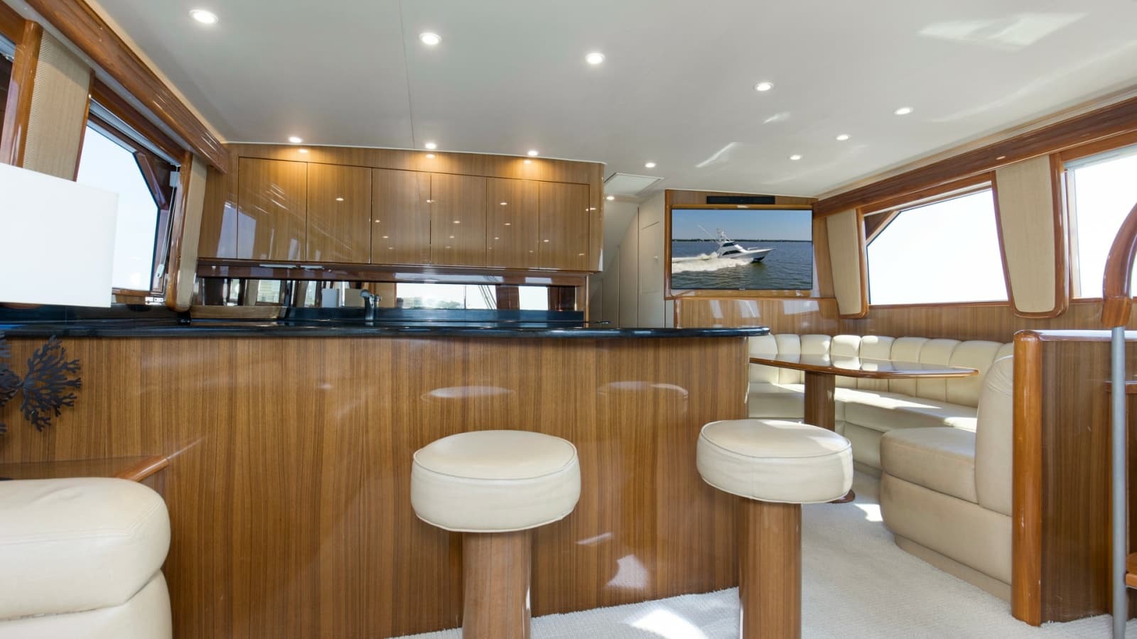 2007 Viking 64 Enclosed Bridge - Photo 9
