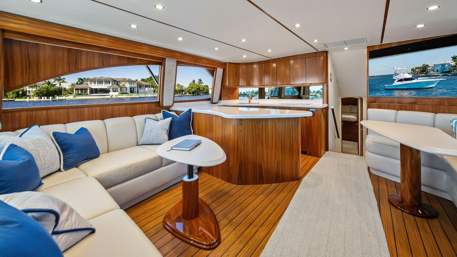 2021 Viking 54 Convertible - Photo 6