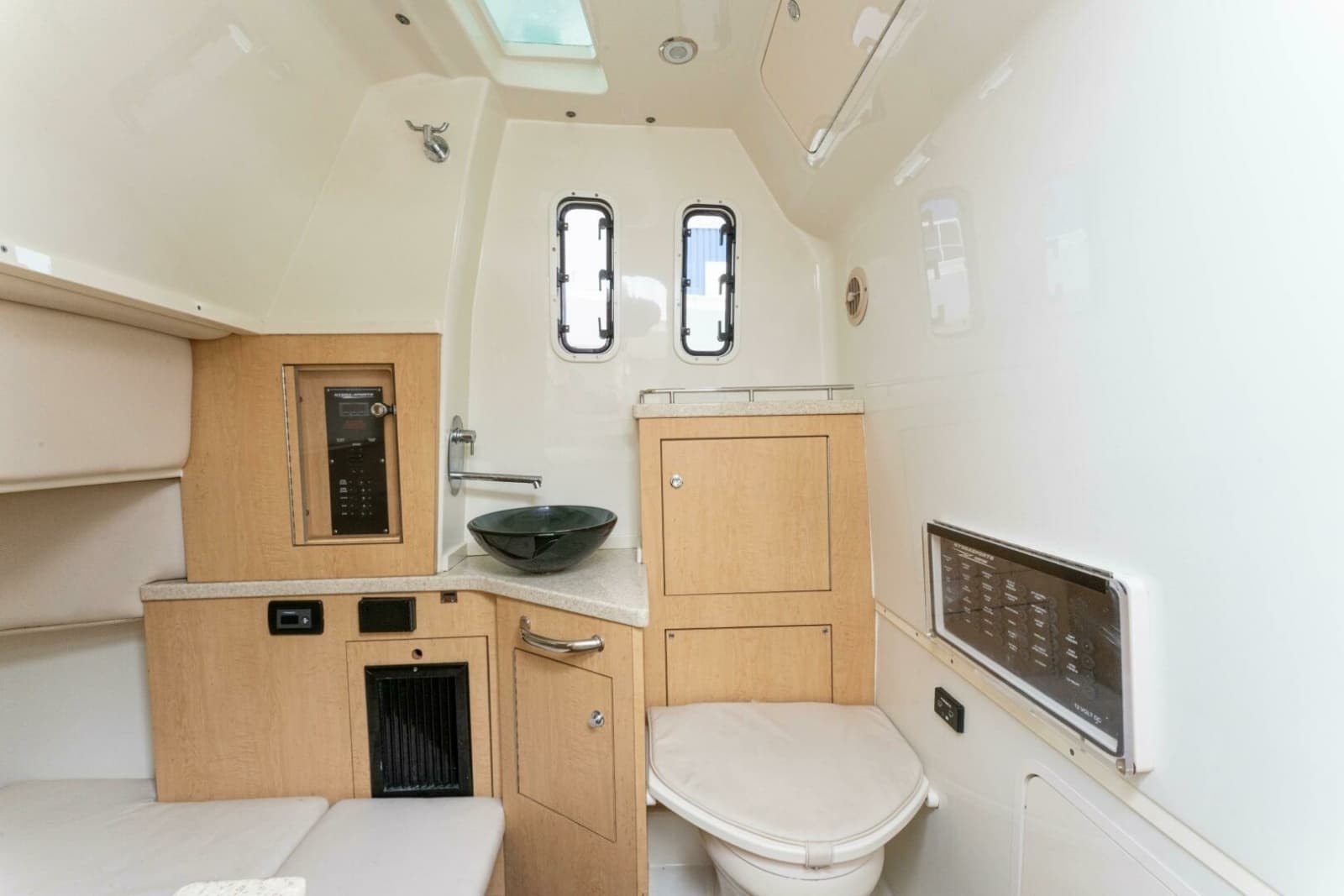 2018 HCB 4200 Siesta - Photo 19