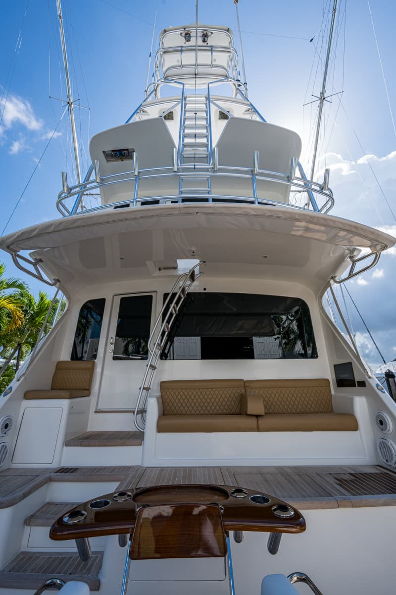 2011 Viking 76 Enclosed Bridge - Photo 19