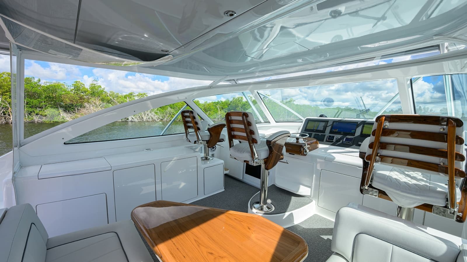 2022 Viking 44 Open - Photo 30
