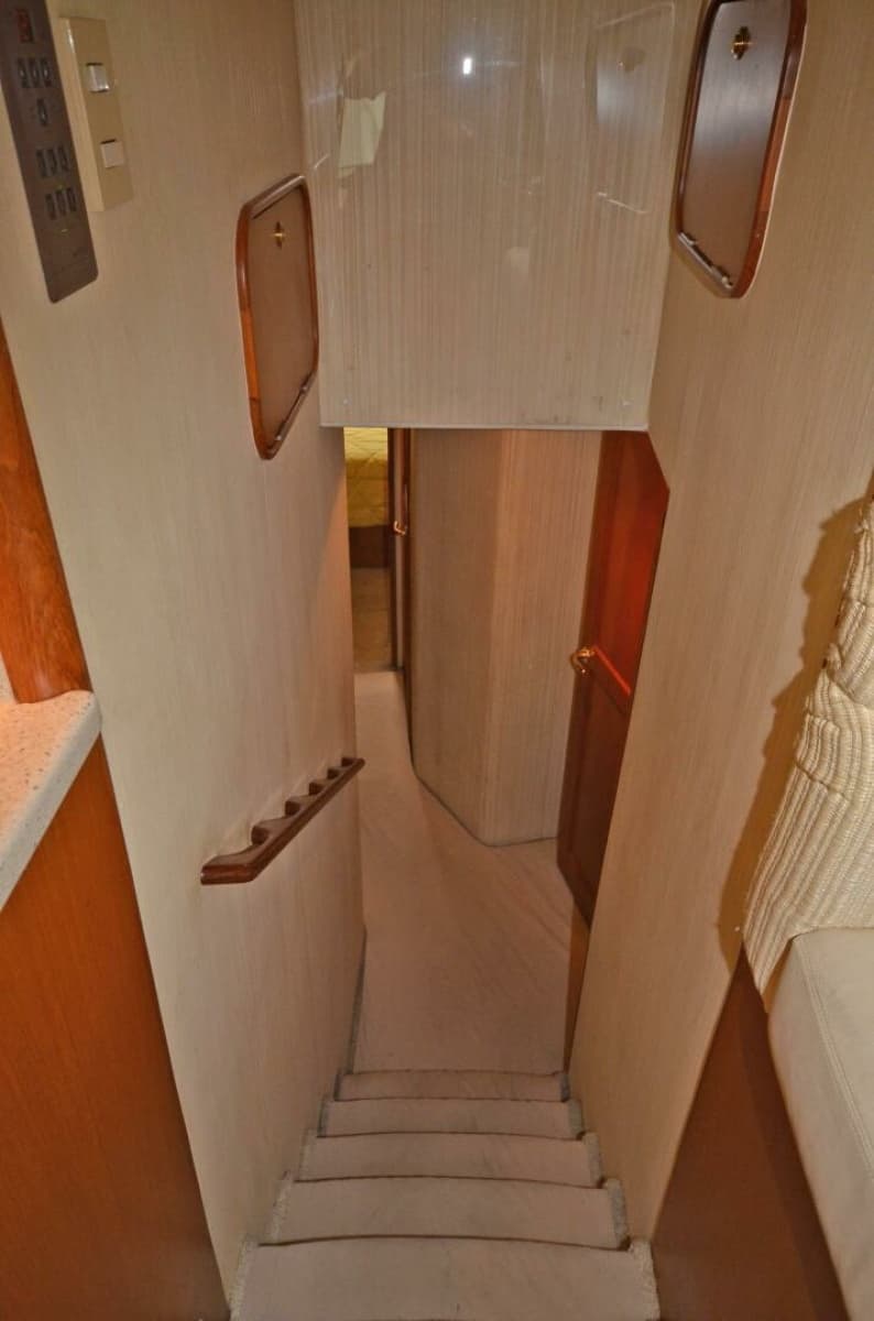 2005 Ocean Yachts 50 Super Sport - Photo 27
