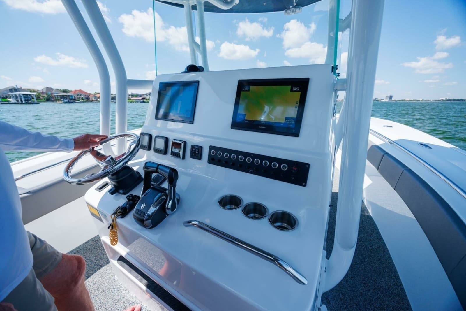 2022 Cape Horn 31 T - Photo 8