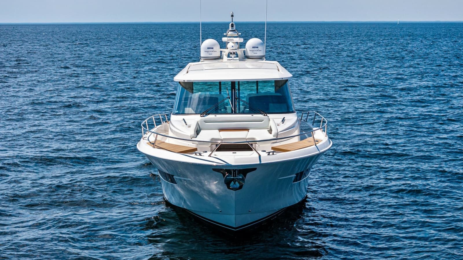 2025 Tiara Yachts EX 60 - Photo 8
