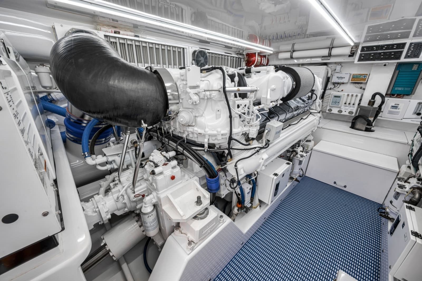 2021 Weaver 75 Convertible - Photo 65