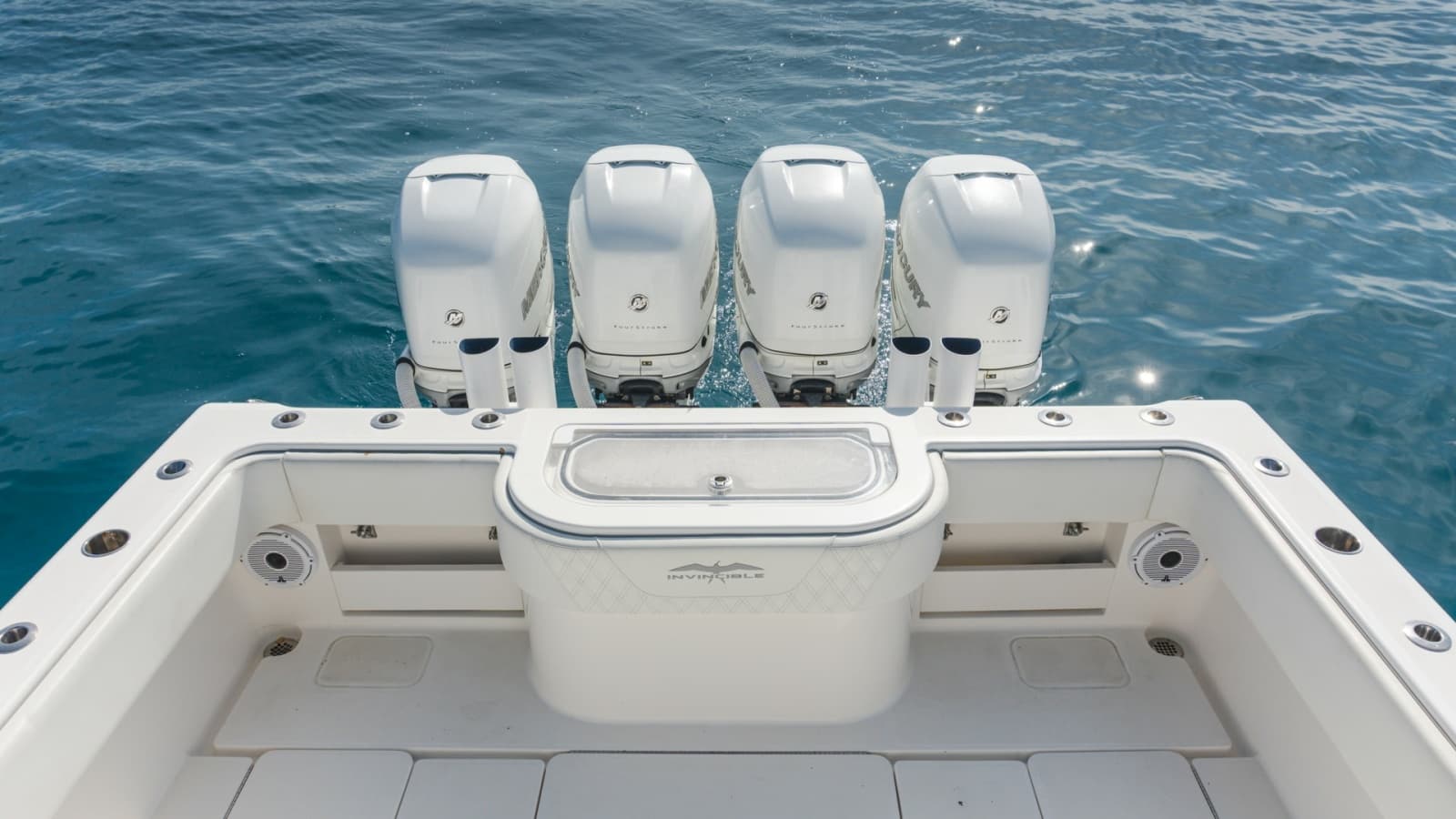 2021 Invincible 42 Center Console - Photo 10