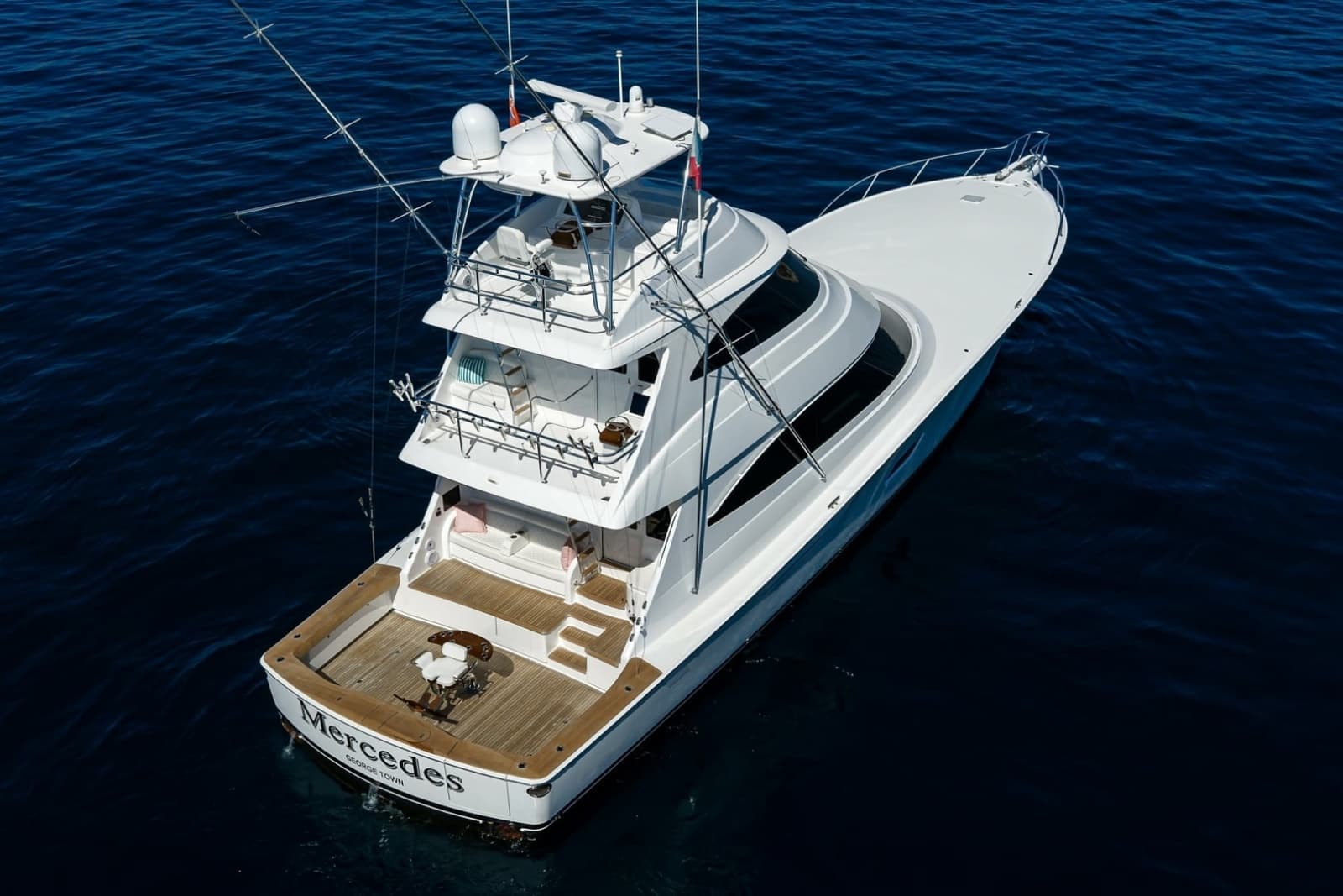 2023 Viking 80 Skybridge - Photo 54