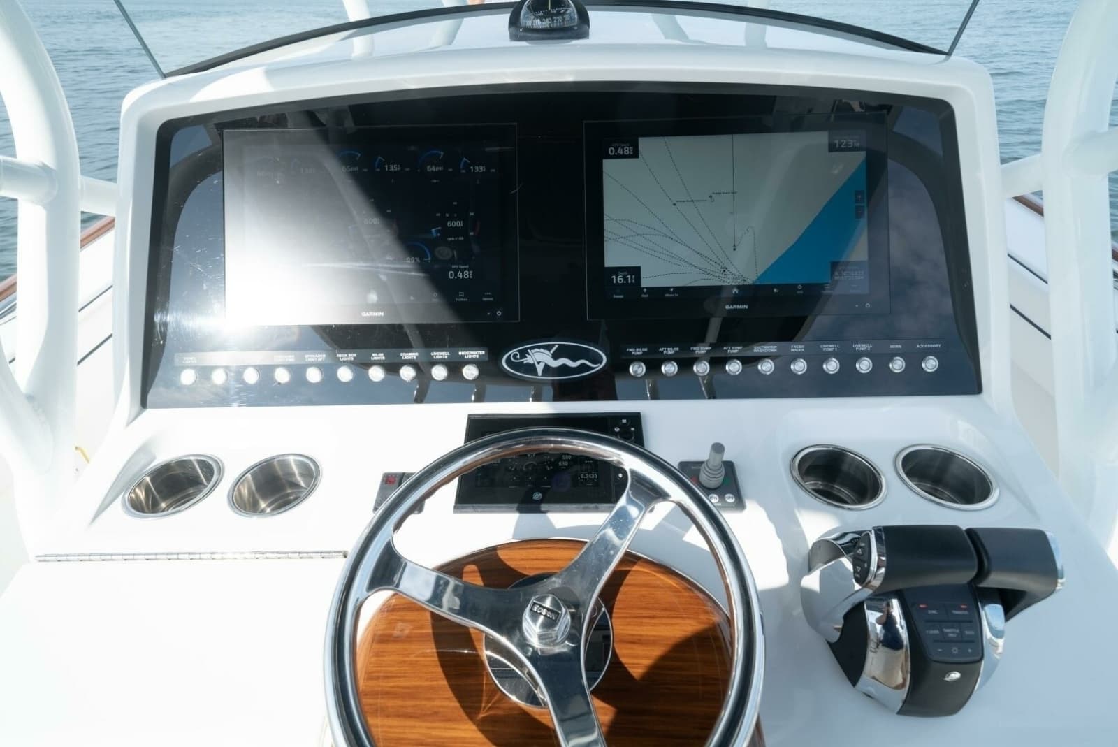 2022 Valhalla Boatworks V-37 - Photo 15