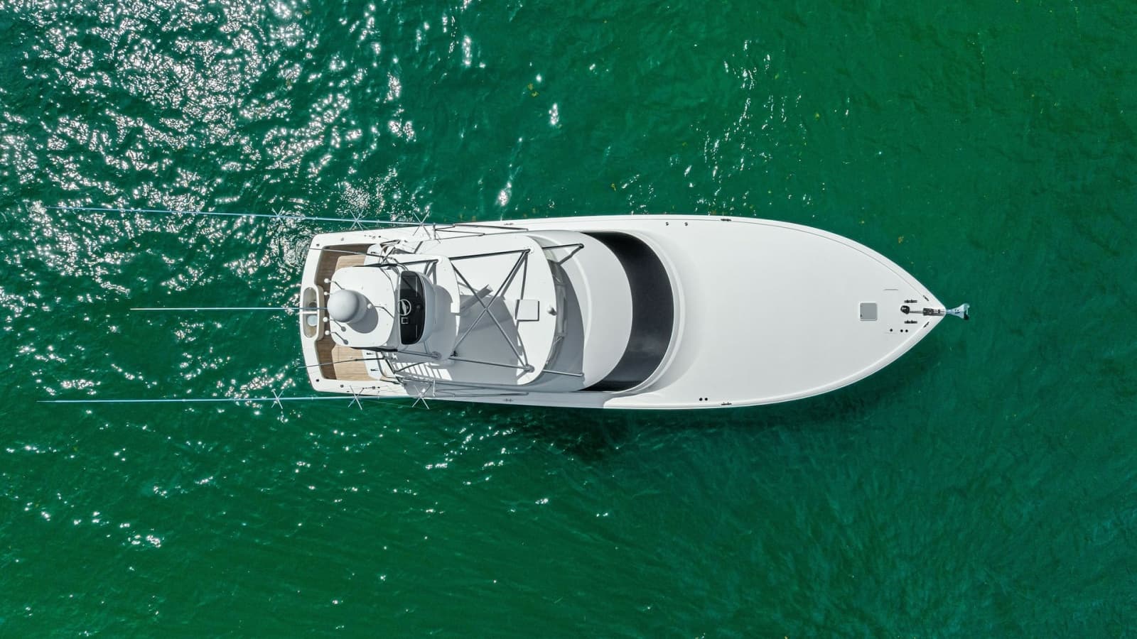 2018 Viking 62 Convertible - Photo 73