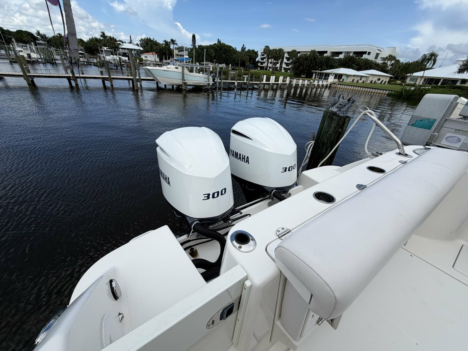 2016 Robalo R305 - Photo 27