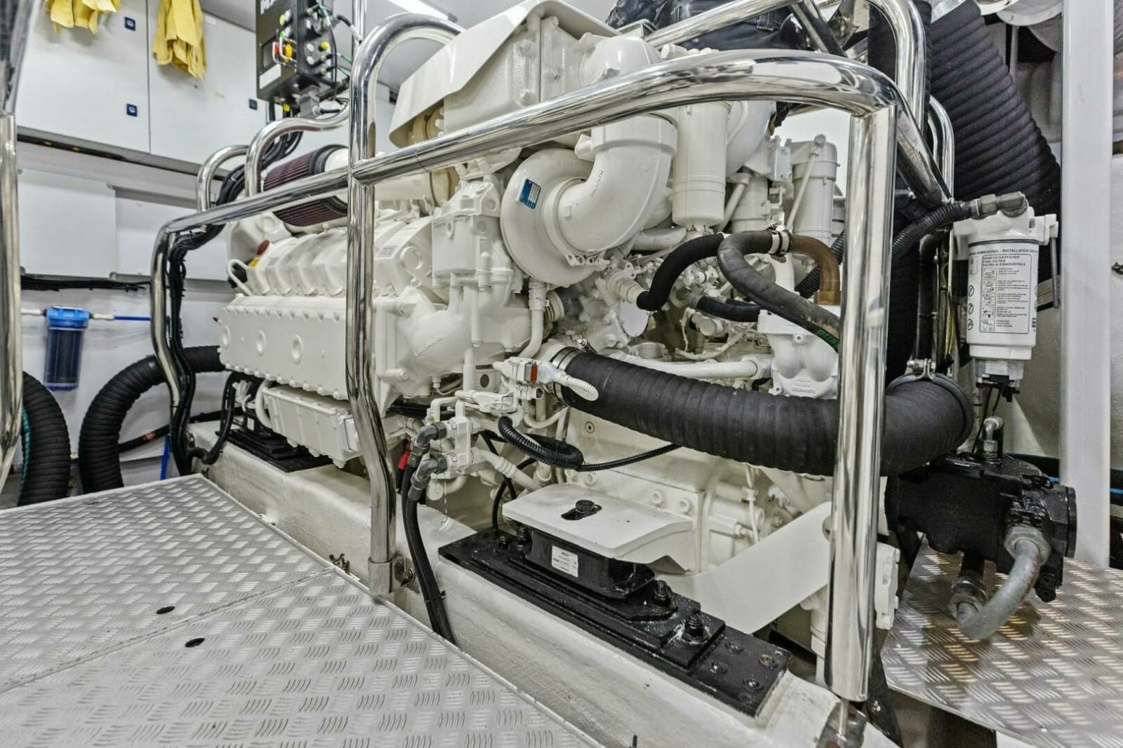2018 Princess Y75 Motor Yacht - Photo 123
