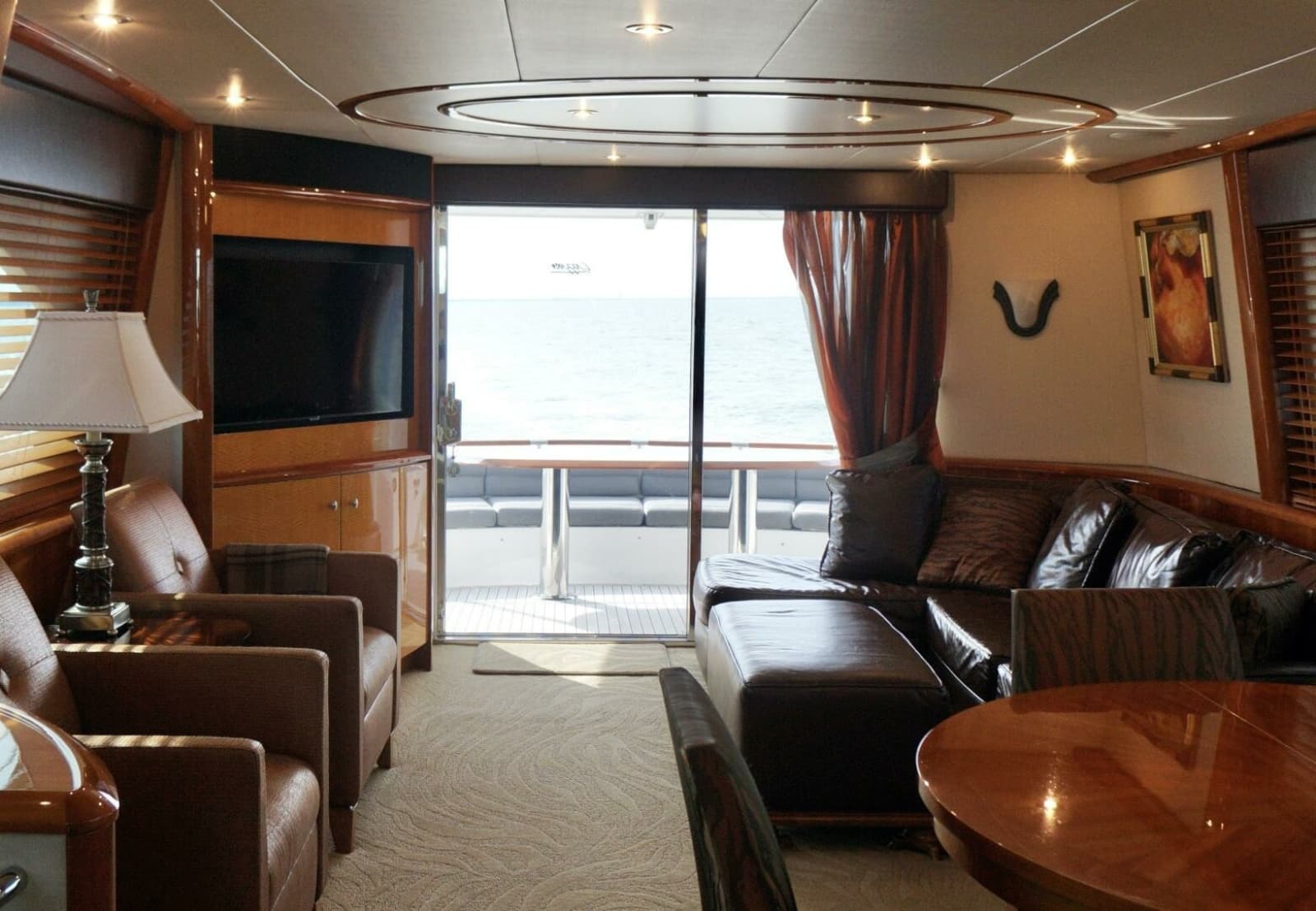 2007 Lazzara Yachts 74 Motor Yacht - Photo 21
