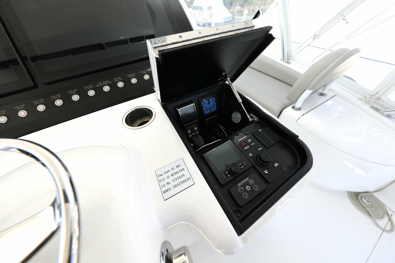 2023 Viking 54 Convertible - Photo 29