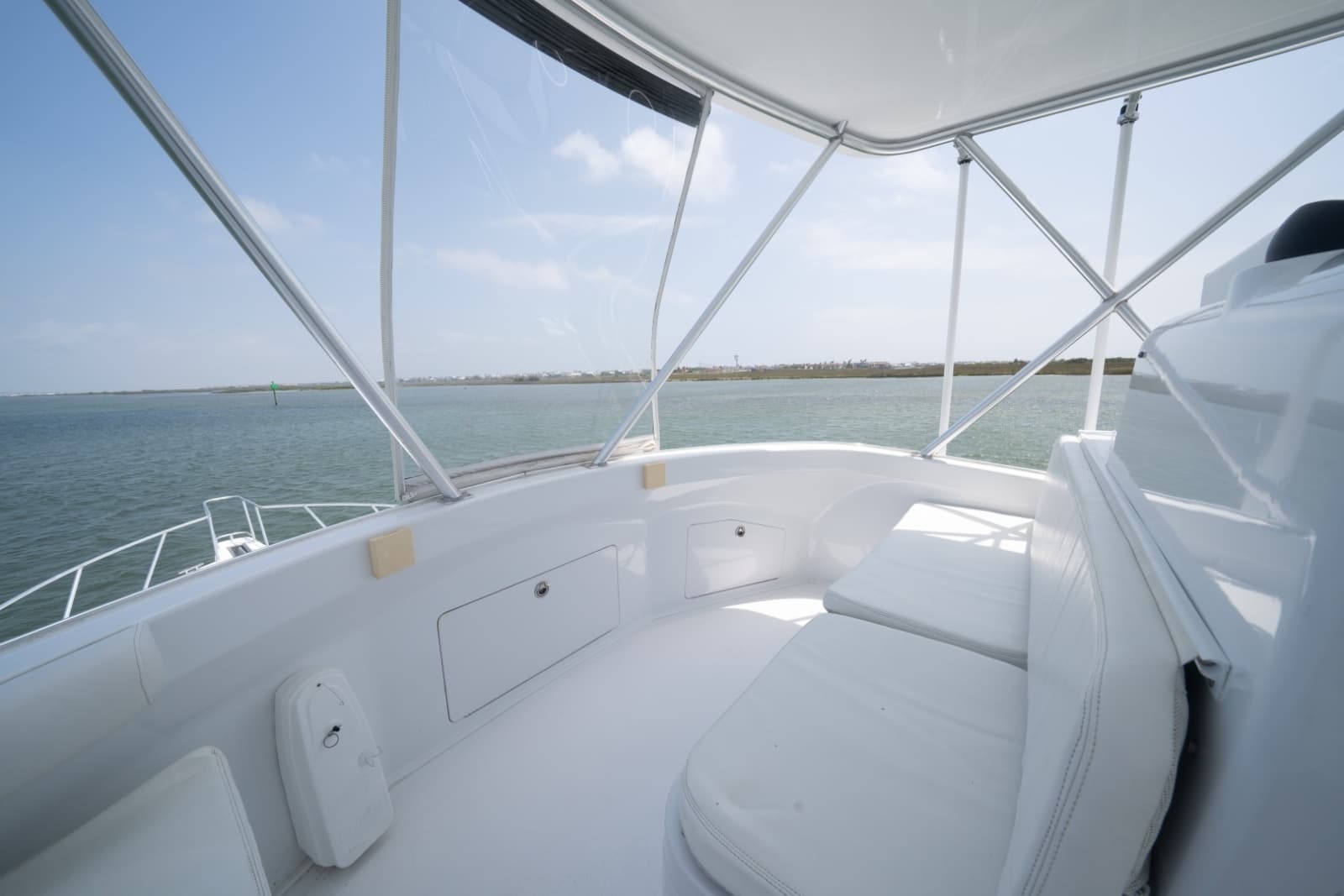 2002 Cabo 43 Convertible - Photo 27