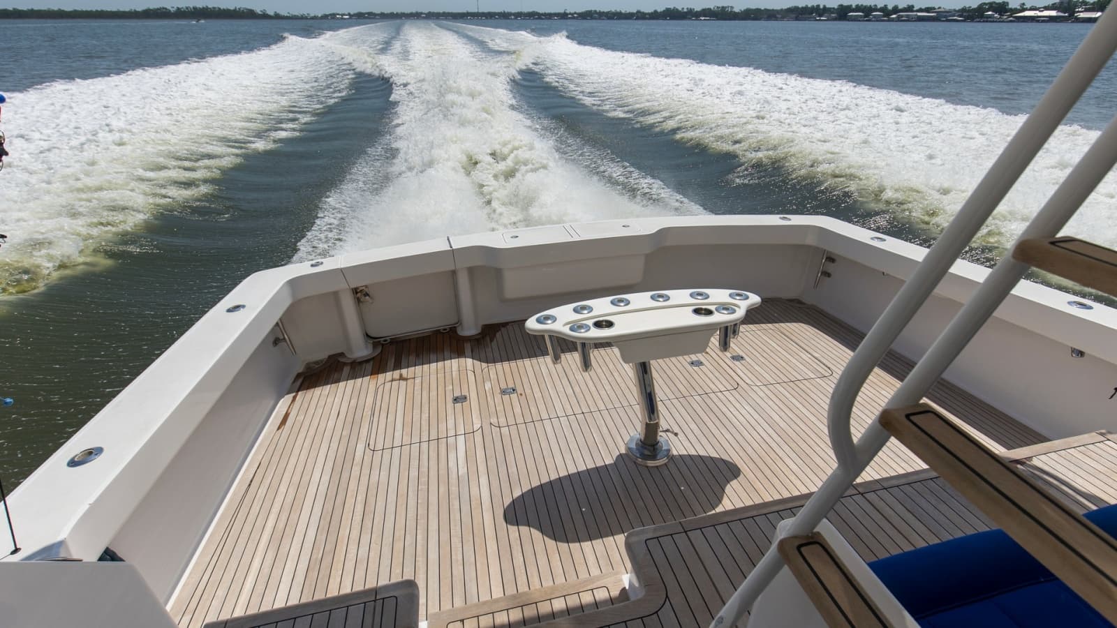 2005 Viking 61 Enclosed Bridge - Photo 46