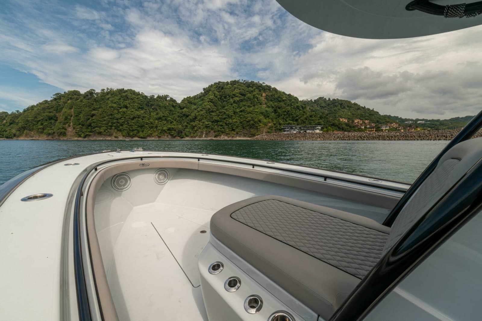 2024 Valhalla Boatworks V-33 - Photo 10