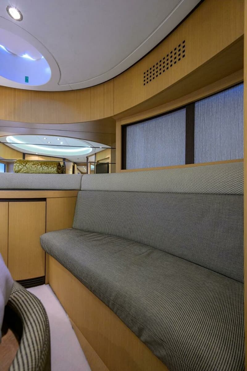2009 Pershing 90 Express - Photo 29