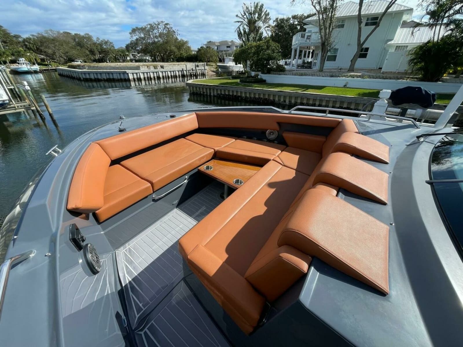 2023 Cruisers Yachts 38 GLS - Photo 30
