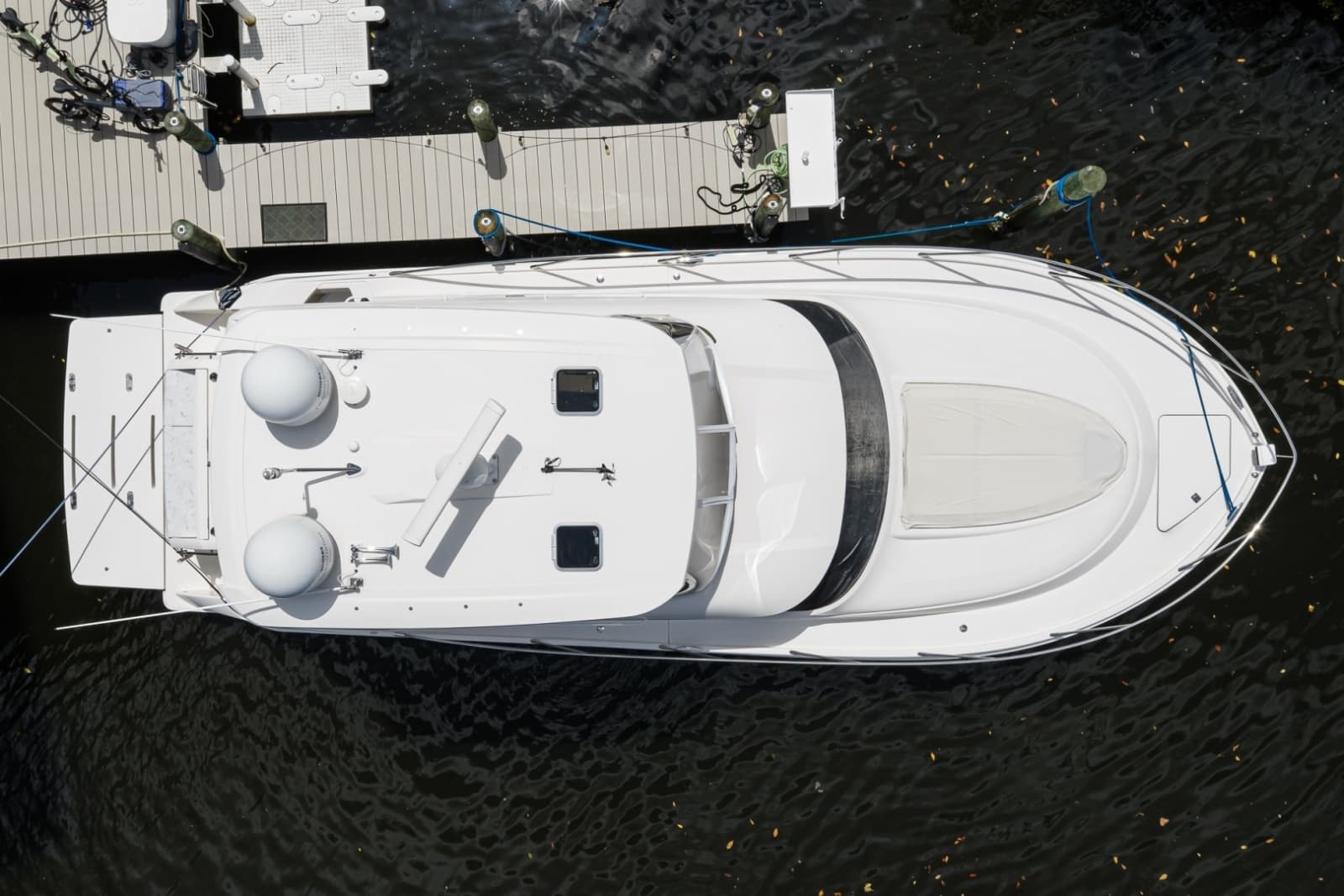 2017 Tiara Yachts 44 Flybridge - Photo 54