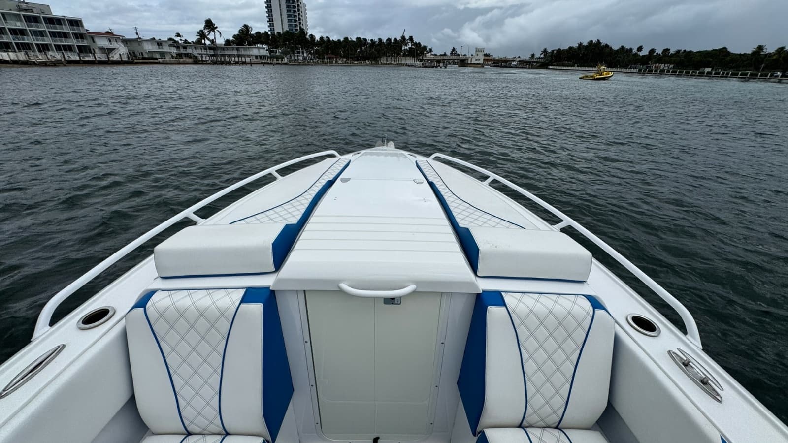 2016 Midnight Express 39S Cuddy - Photo 8