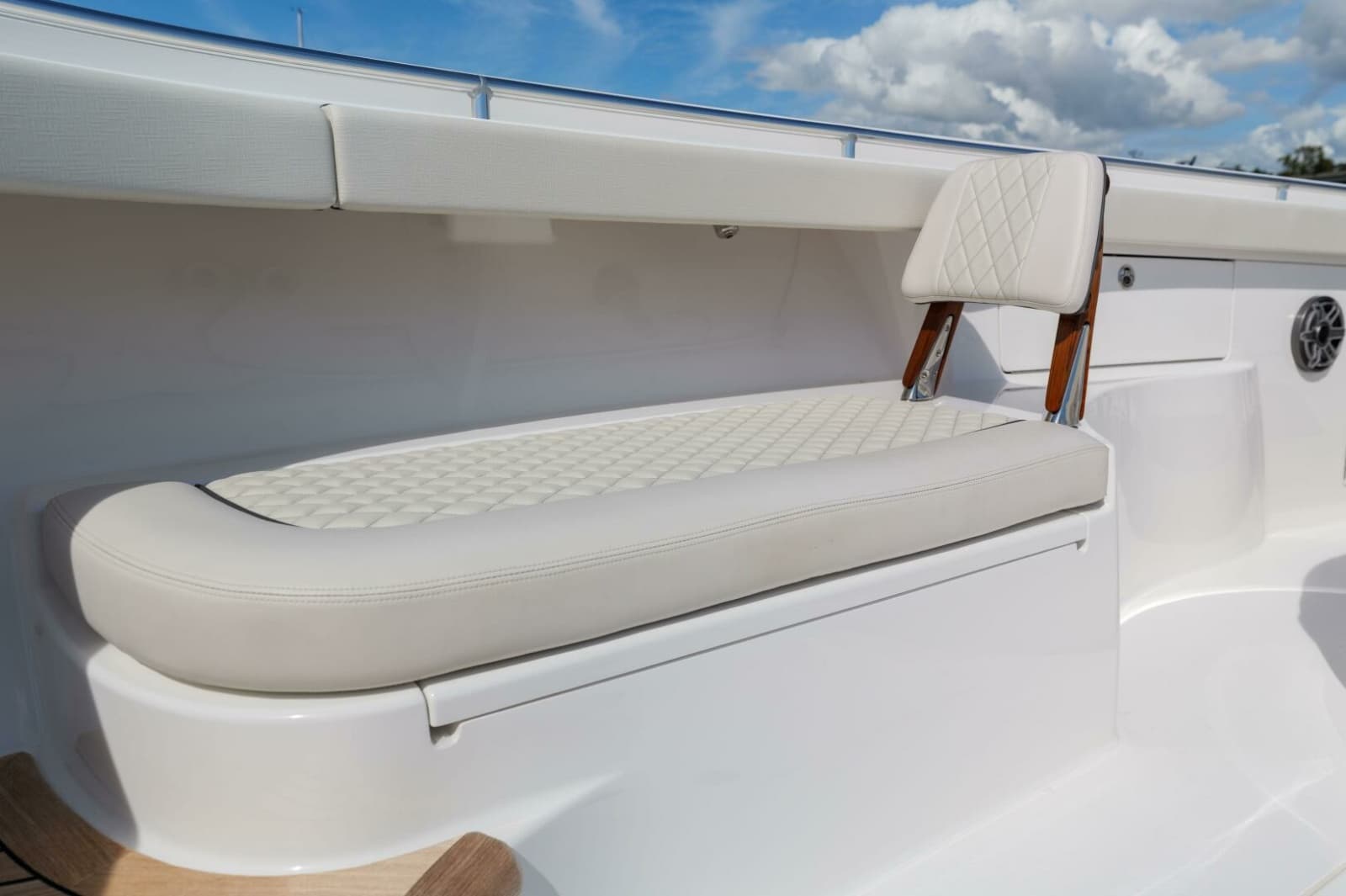 2024 Valhalla Boatworks V-55 - Photo 11