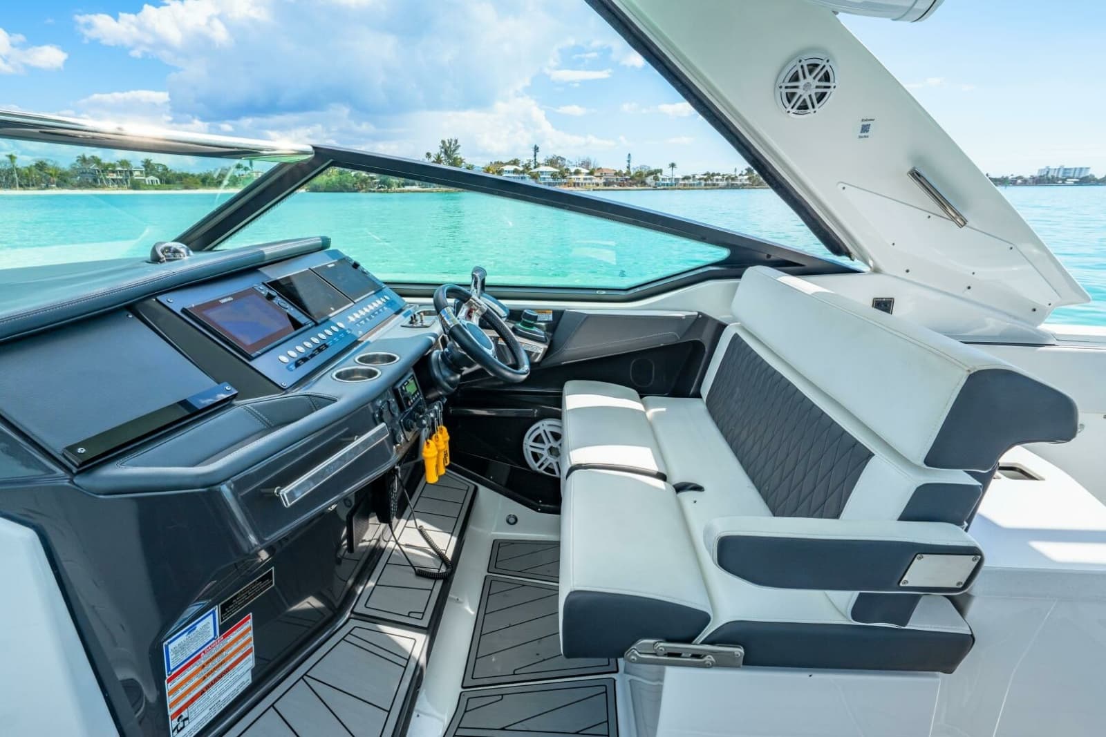 2023 Monterey 385 SS - Photo 2