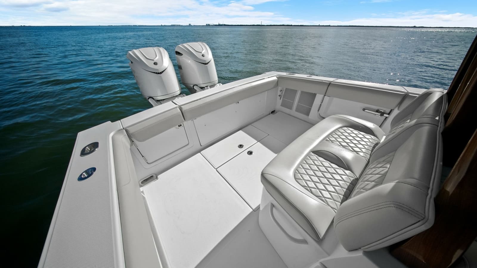 2025 Jupiter 30 HFS - Photo 10