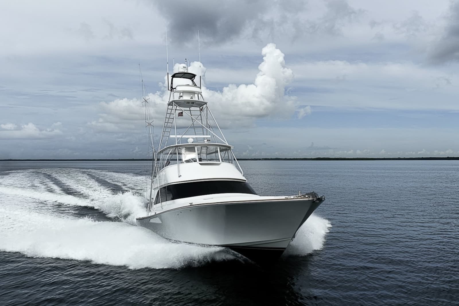 2007 Viking 64 Convertible - Photo 105