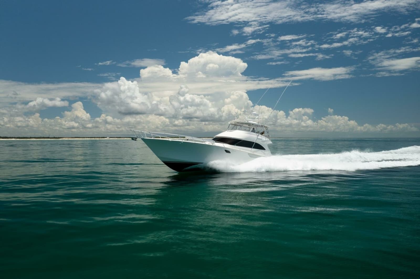 2015 Viking 70 Convertible - Photo 91