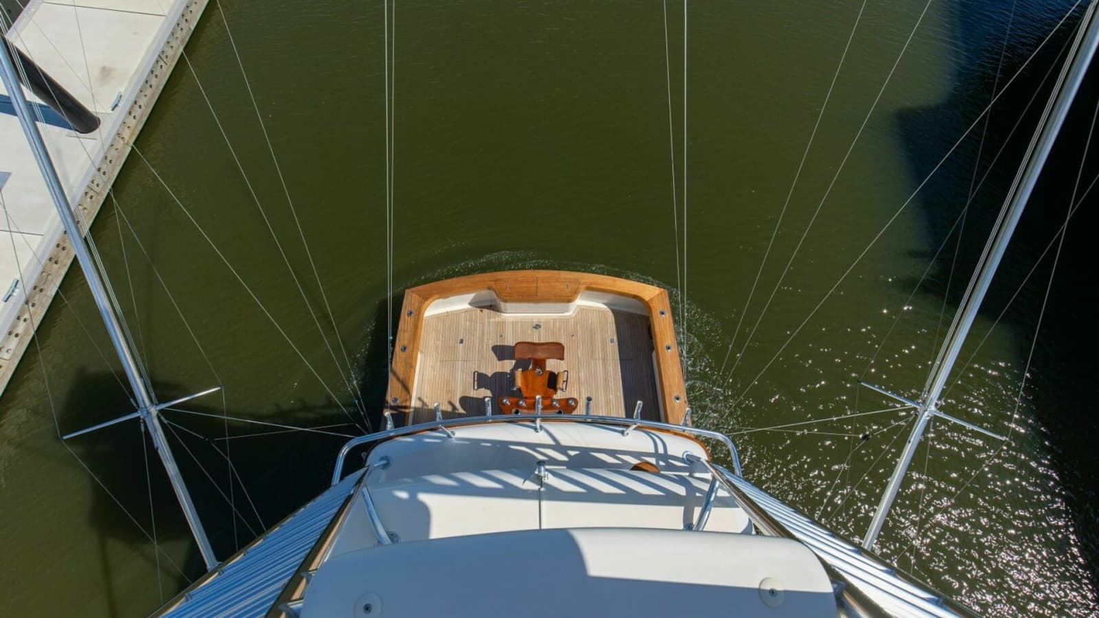 2005 Whiticar 76 Enclosed Bridge - Photo 52