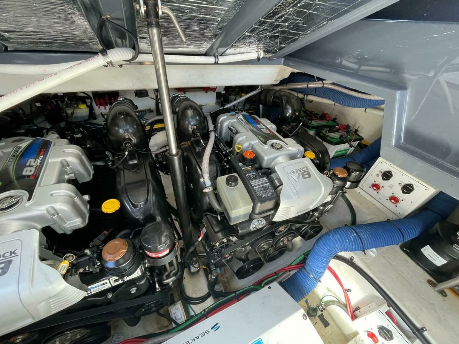2023 Cruisers Yachts 38 GLS - Photo 19