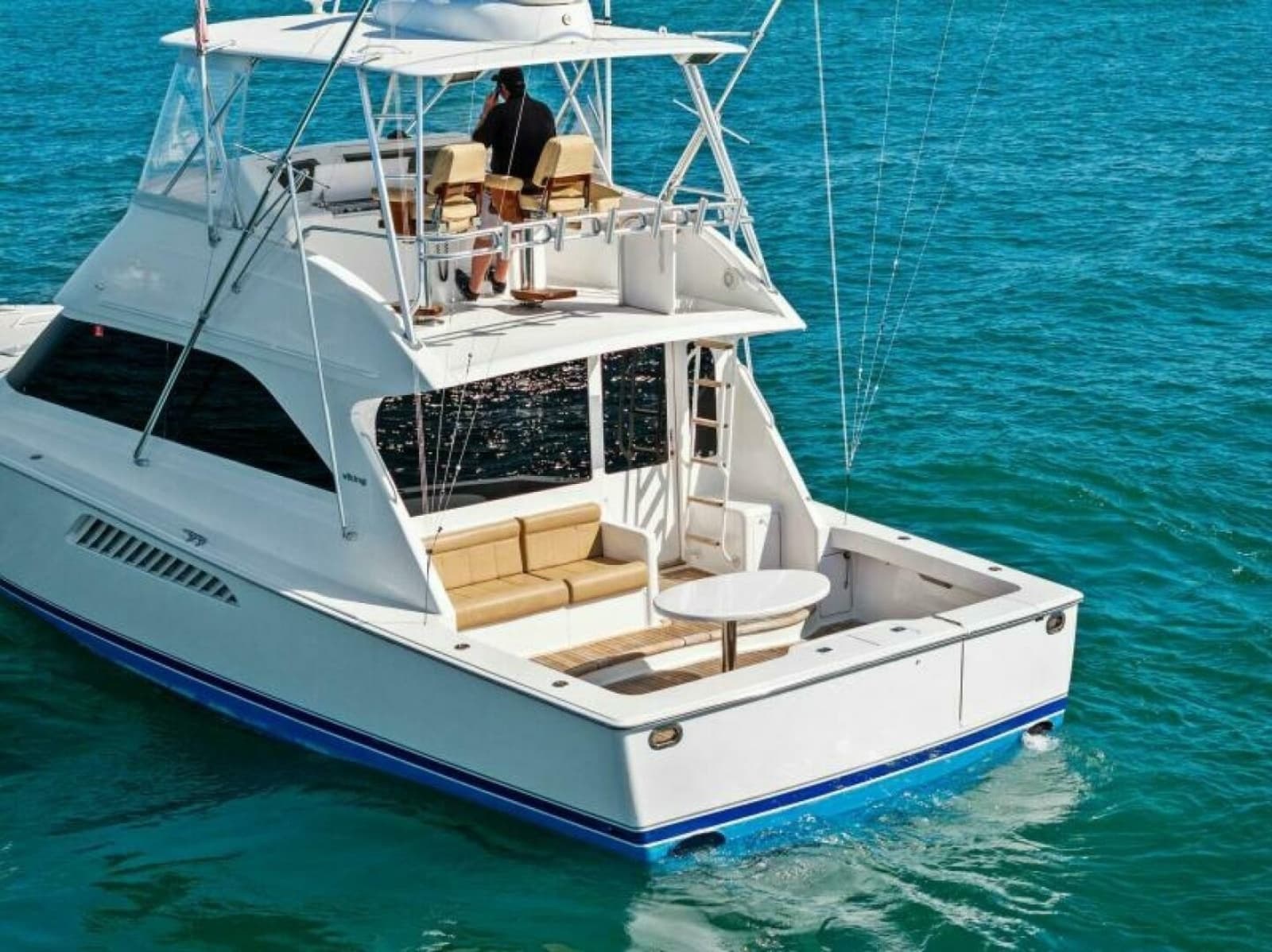 2003 Viking 48 Convertible - Photo 61