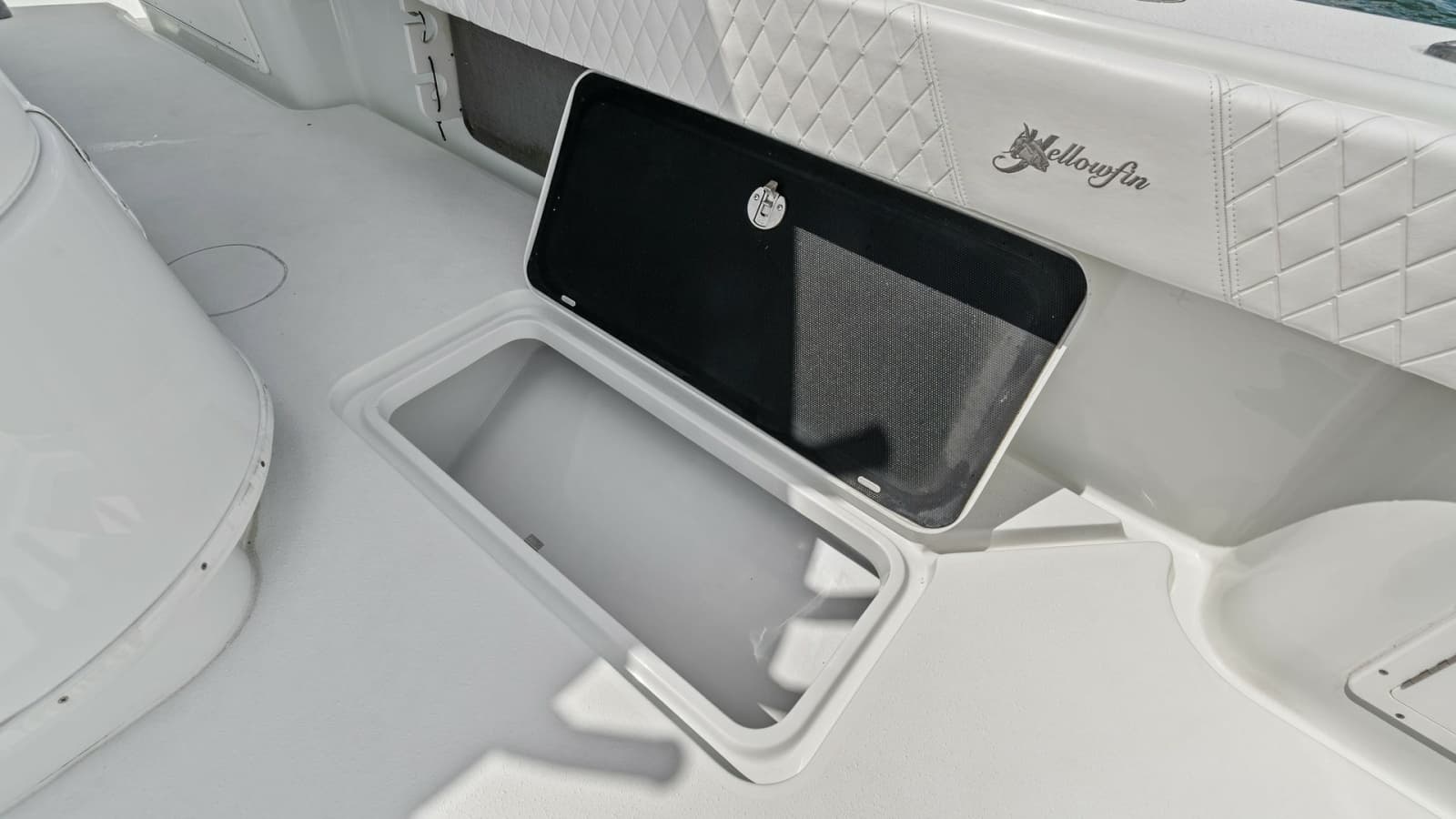 2014 Yellowfin 39 Center Console  - Photo 14