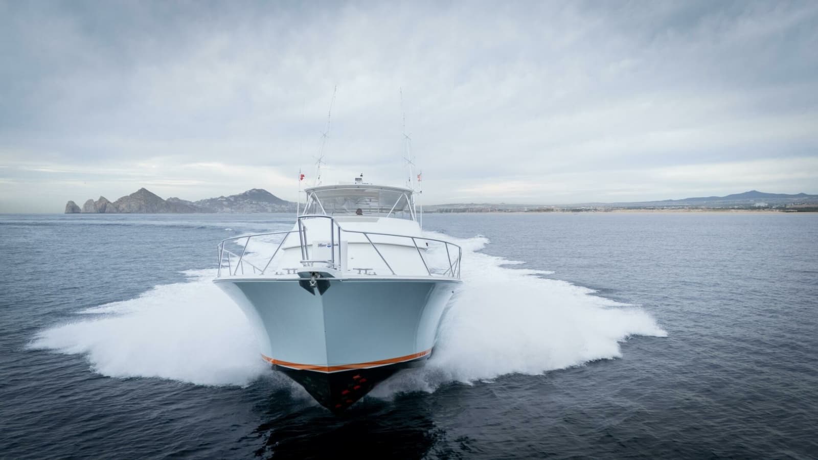 2000 Viking 55 Convertible - Photo 38