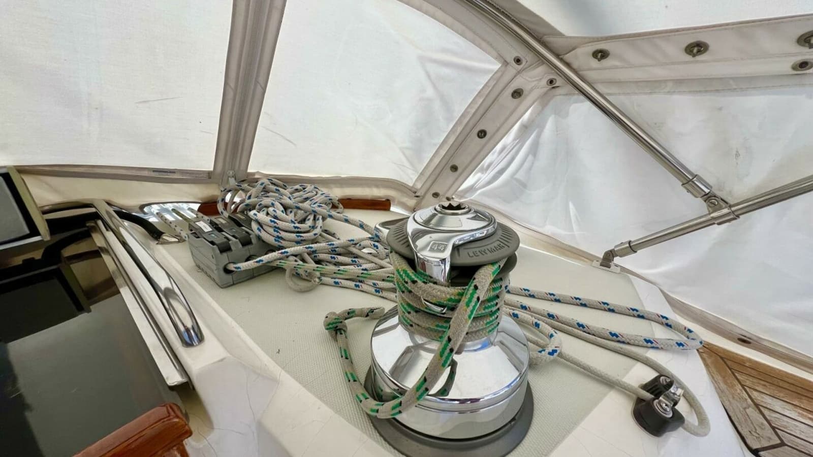 1999 Sabre 402 Sail - Photo 39