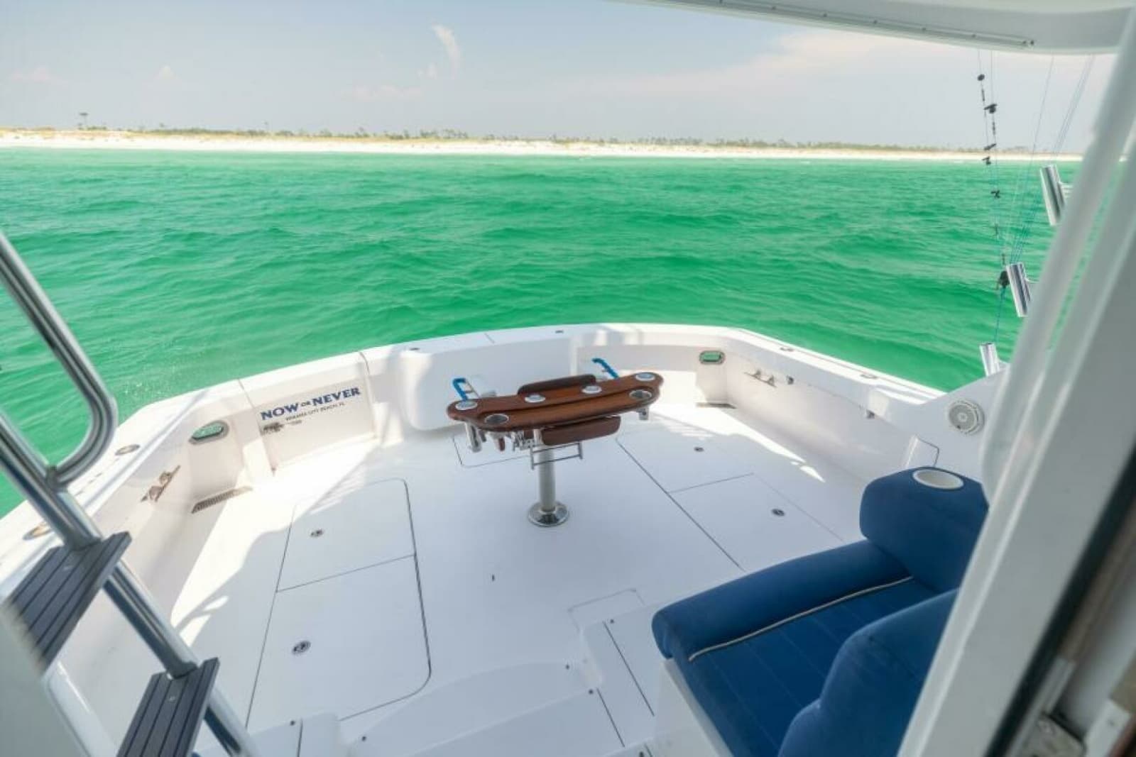 2008 Hatteras 60 Convertible - Photo 55