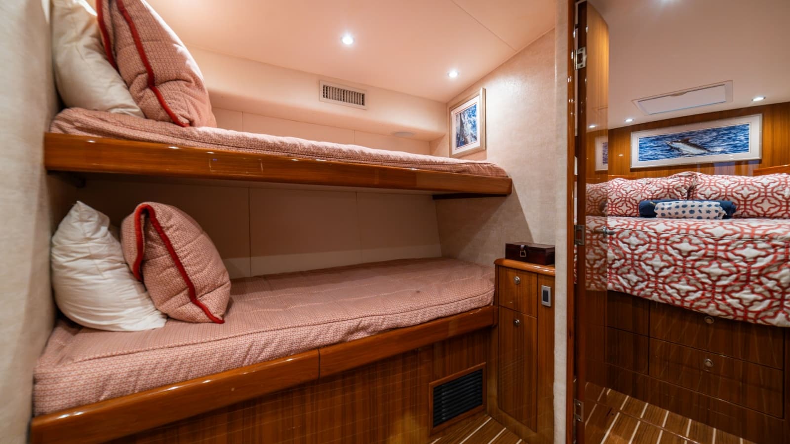 2020 Viking 46 BF - Photo 18