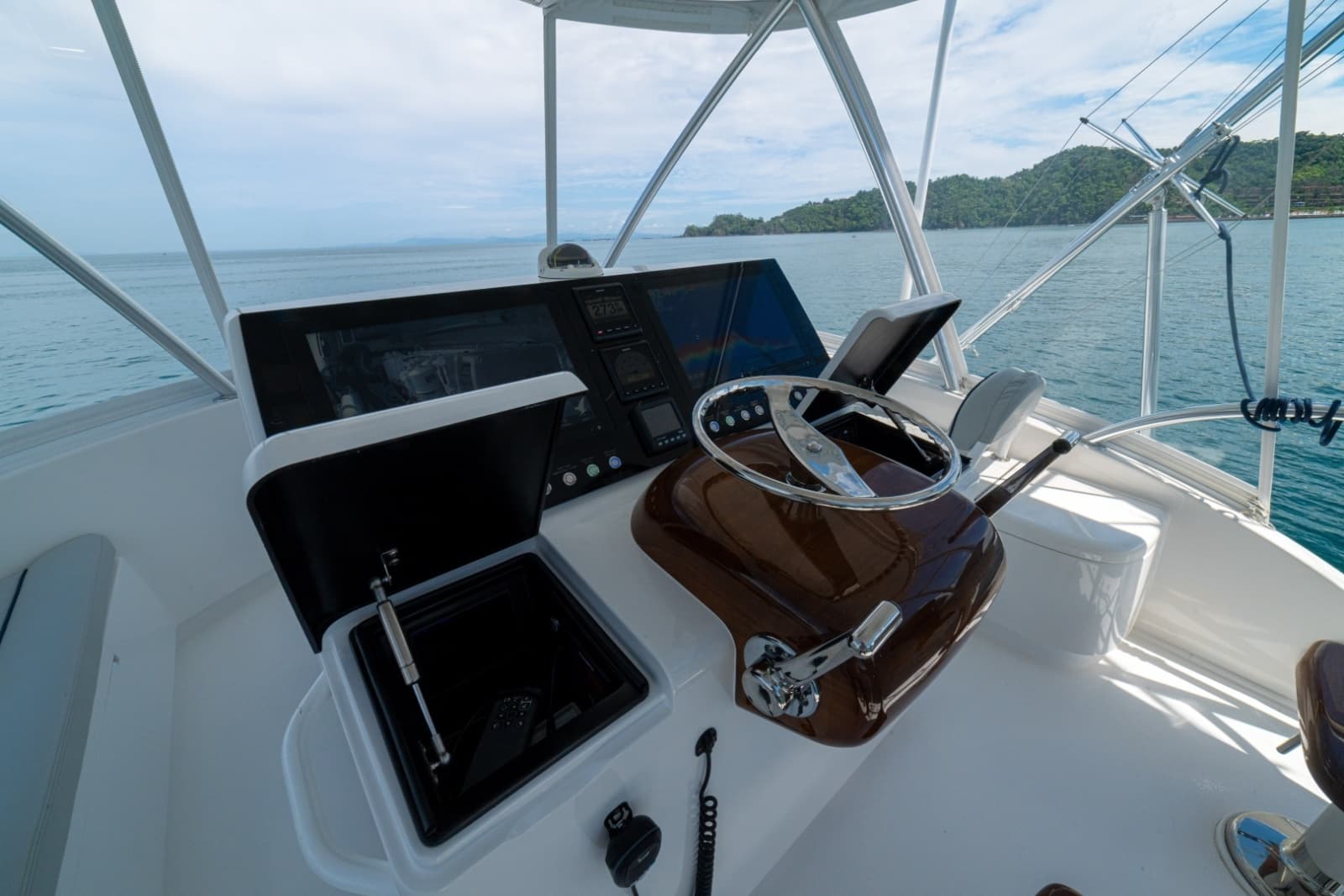 2023 Viking 46 Billfish - Photo 33
