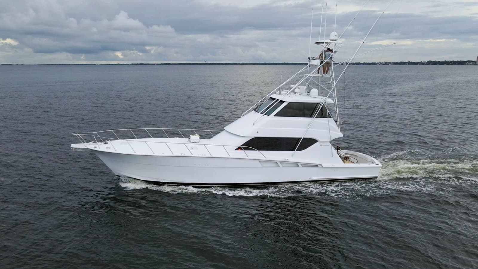 1999 Hatteras 60 Enclosed Bridge Convertible - Photo 60