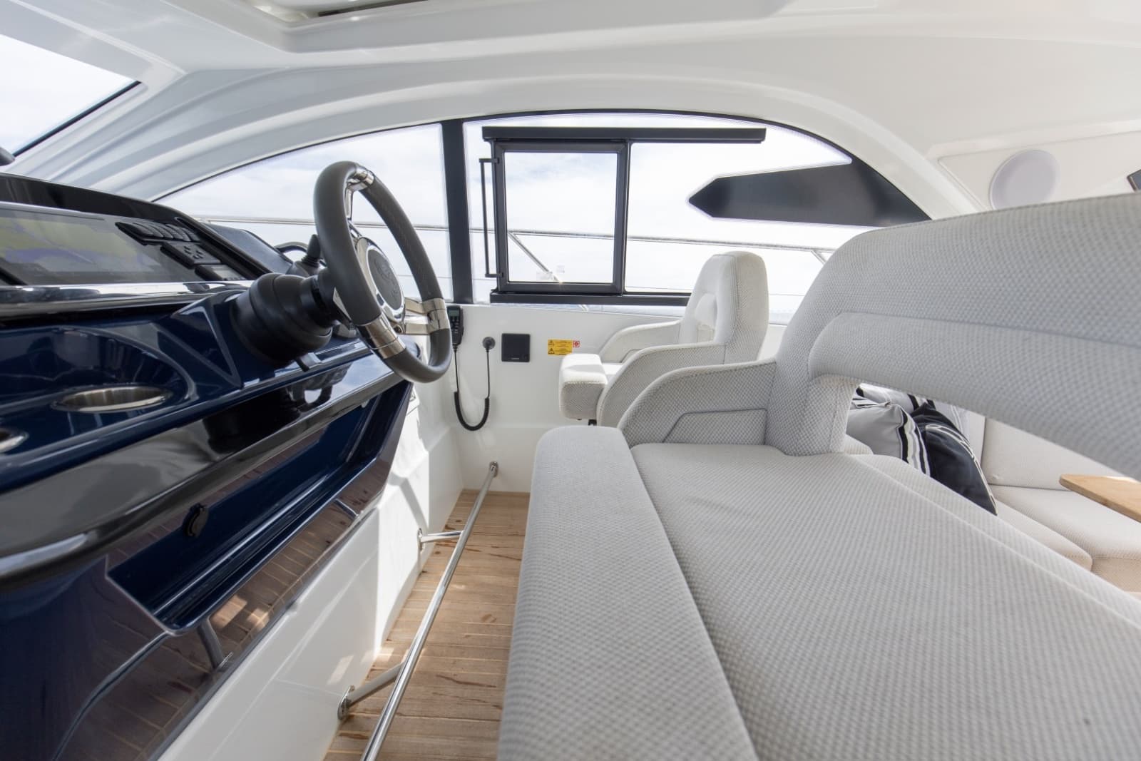 2022 Beneteau 41 Grand Turismo - Photo 19