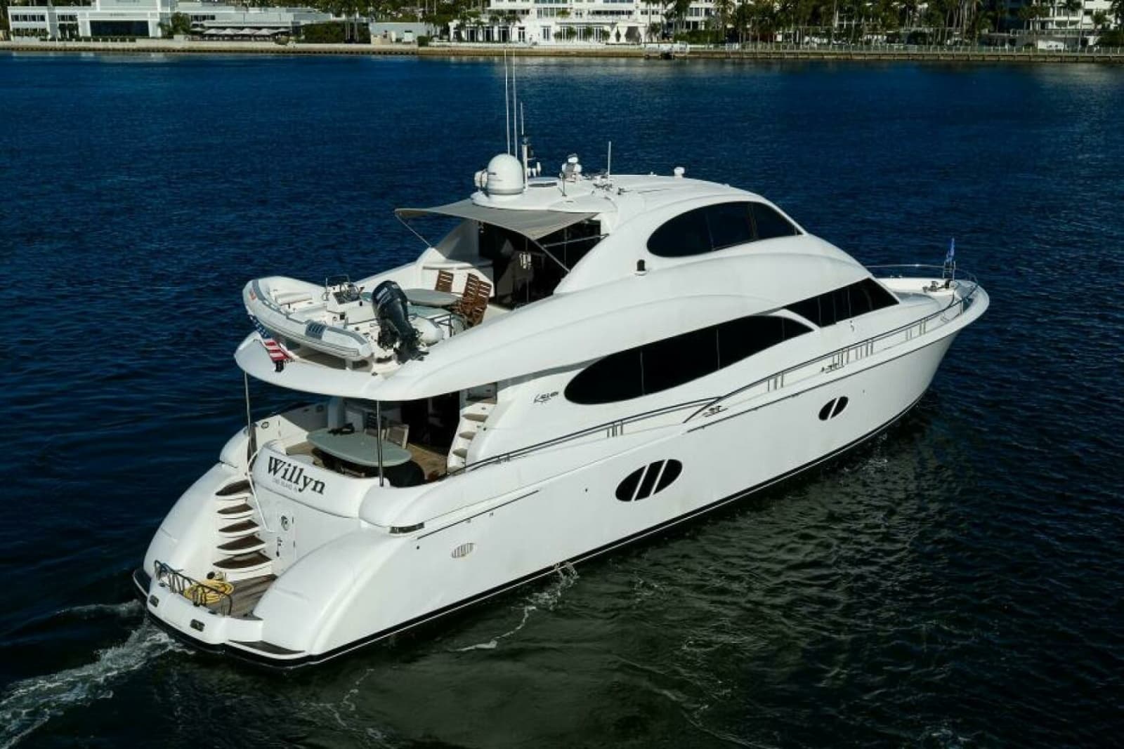 2007 Lazzara Yachts 80 Enclosed - Photo 56