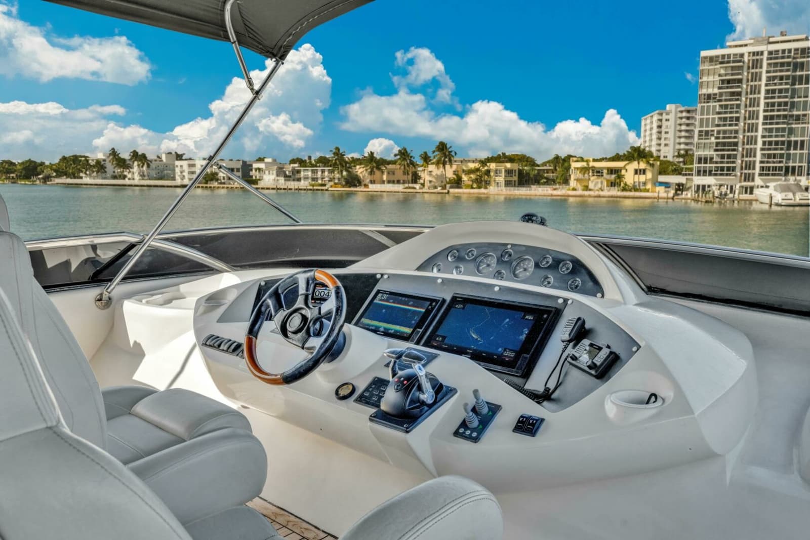 2003 Sunseeker 94 Motor Yacht - Photo 9