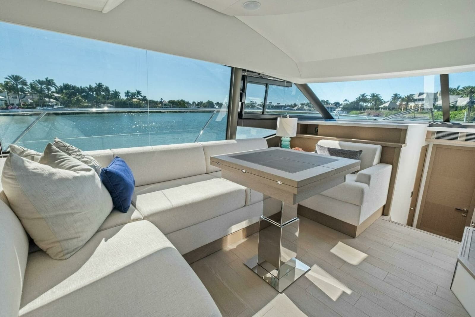 2022 Prestige 520 Flybridge - Photo 24