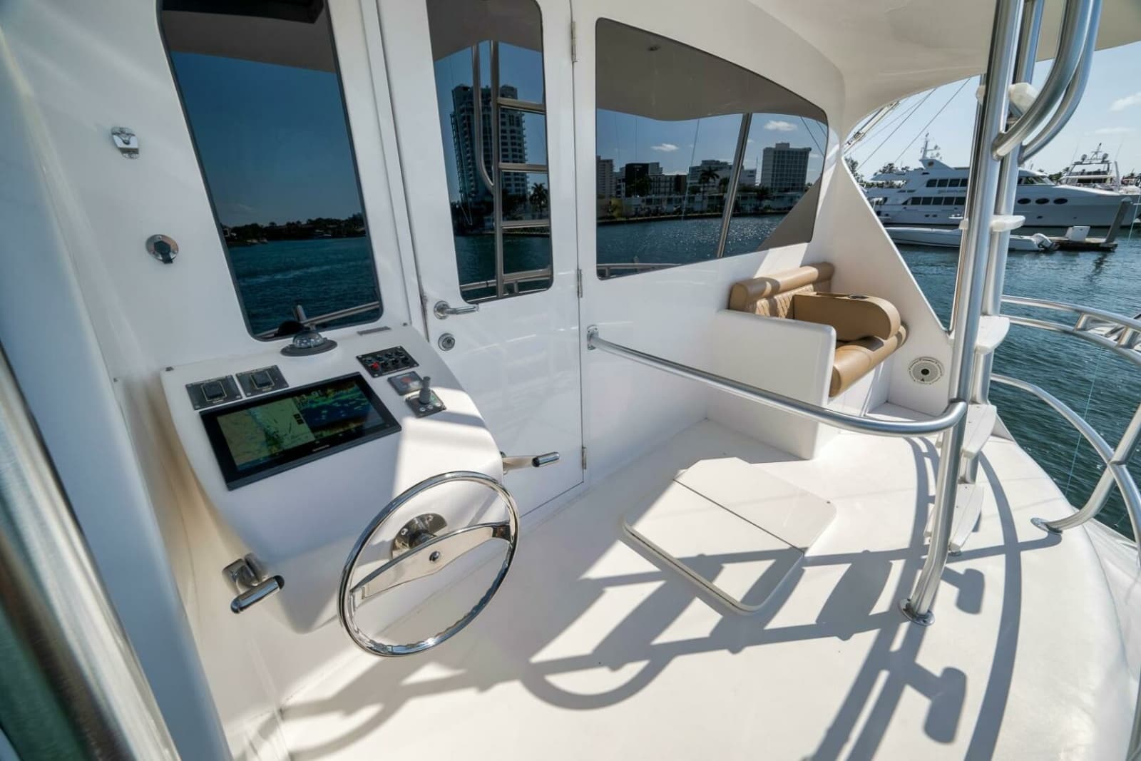 2011 Viking 76 Enclosed Bridge - Photo 127