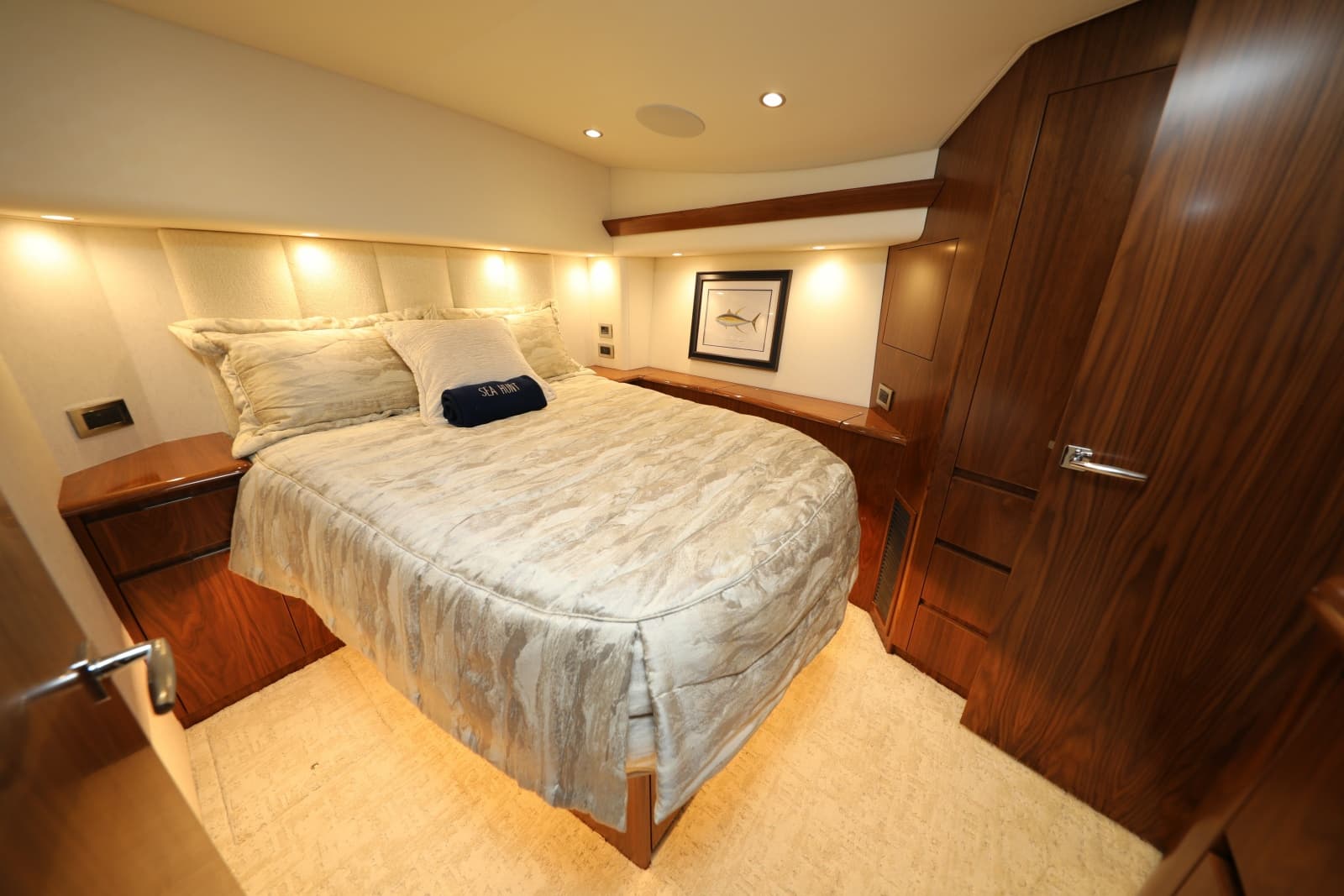 2023 Viking 54 Convertible - Photo 12