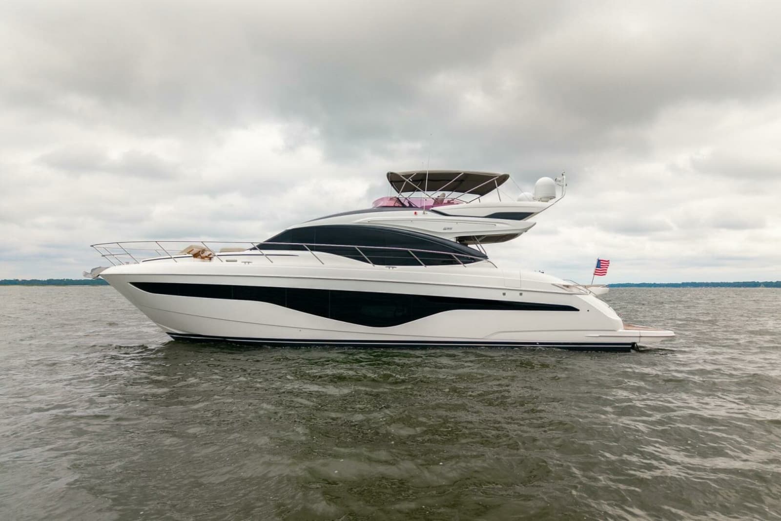 2021 Princess S62 - Photo 5